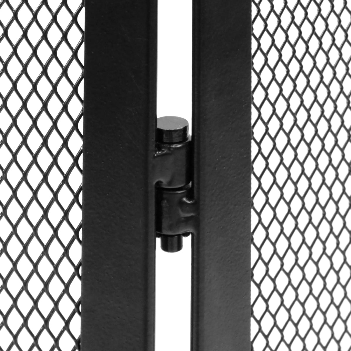 Three-Fold Child Guard for Wood and Pellet Stoves D723979