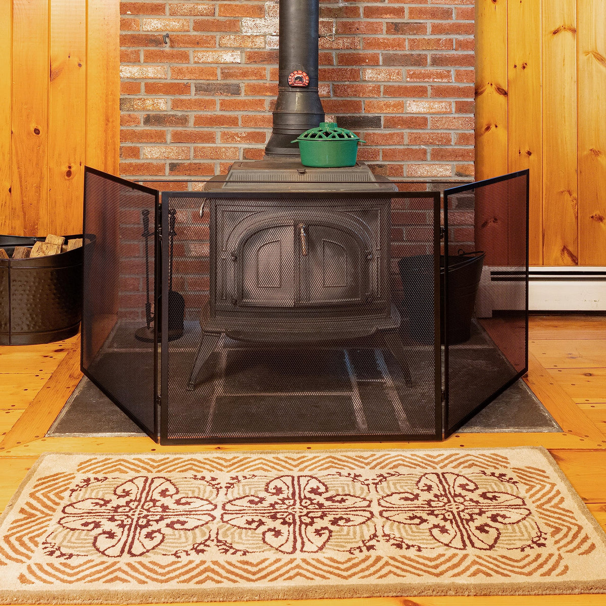 Three-Fold Child Guard for Wood and Pellet Stoves D723979